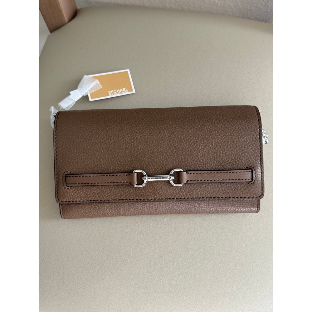 WalMichael Kors Carson Large Pebbled Leather Convertible Crossbody Bag/wallet